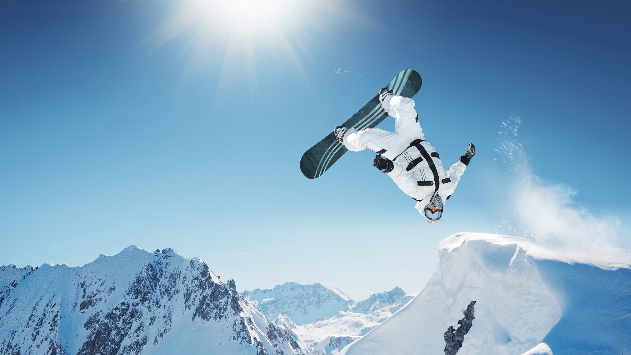 加维接管F1街道赛，当哥伦比亚的激情在赛道轰鸣